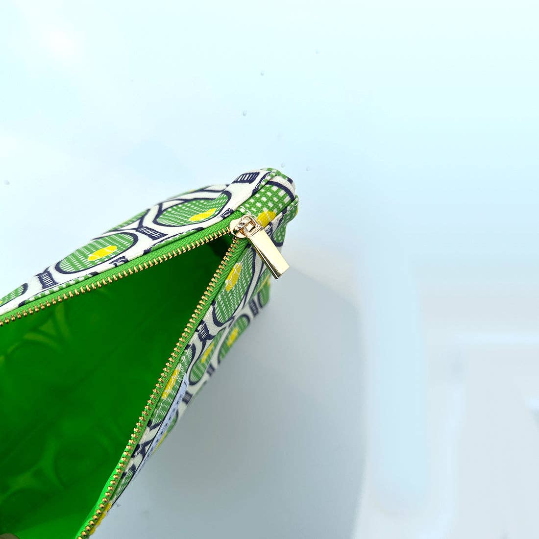 The Makeup Bag, Tennis II