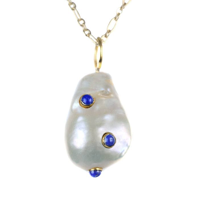 Fiji Pearl Necklace