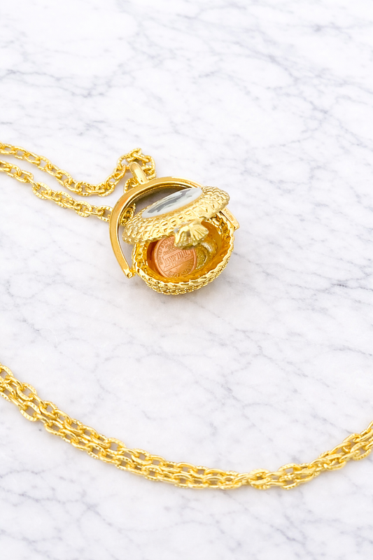 Nantucket Basket Necklace