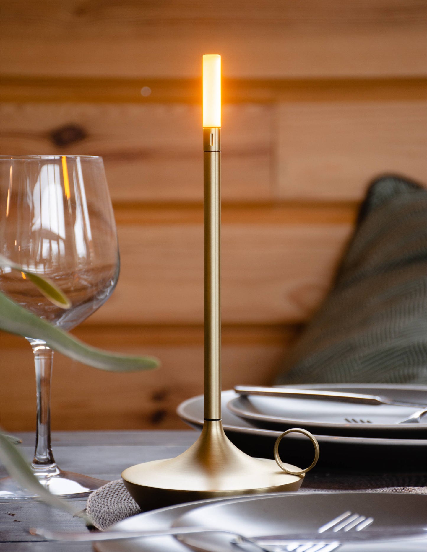Wick Portable Rechargeable Candle Lamp, Classic Size