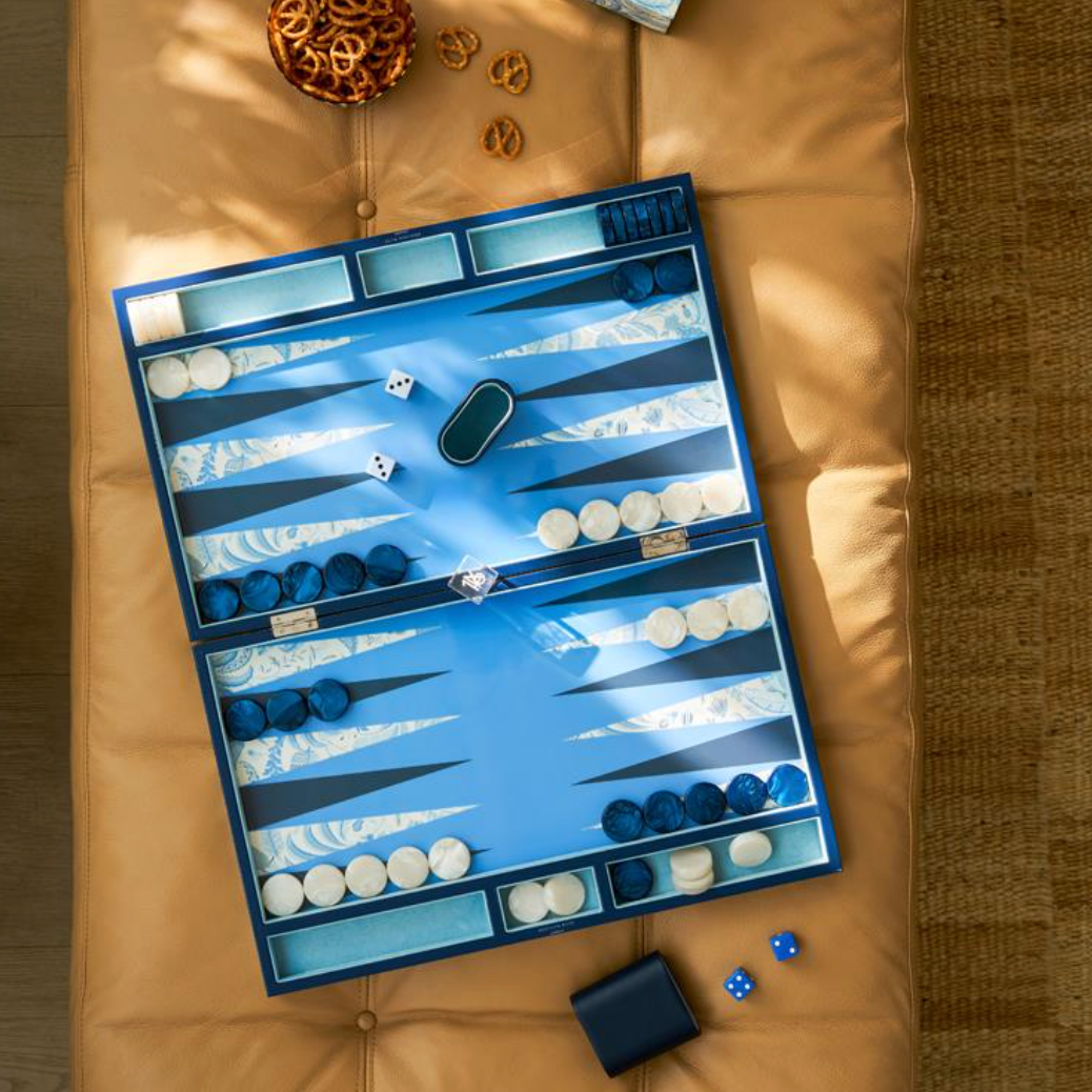 Lacquer Backgammon Set