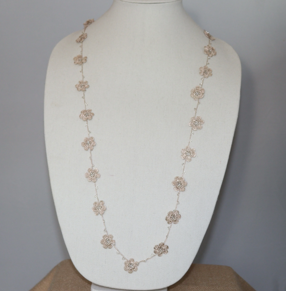 Petals Necklace in Light Bark