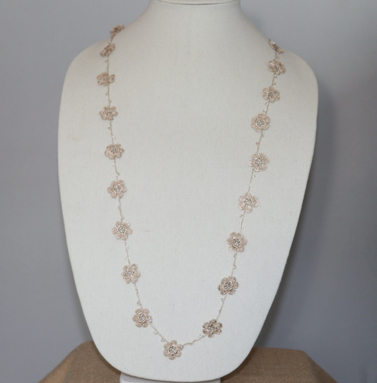 Petals Necklace in Light Bark